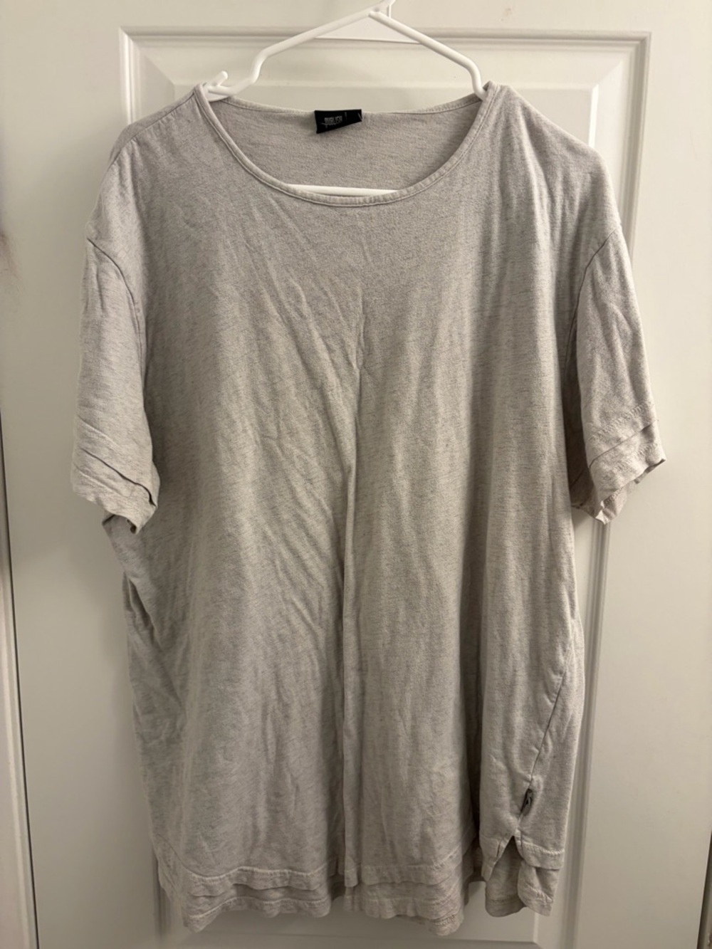 Publish Men's Heather Light Gray Short Sleeve Crew Tee